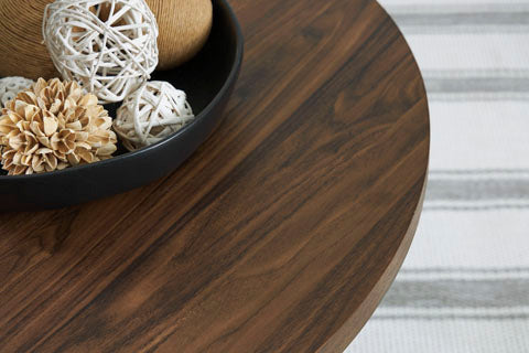 T153 - Coffee Table Set