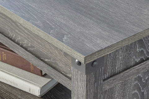 T175 - Lift-Top Coffee Table