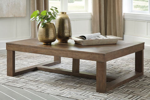 T471 - Coffee Table