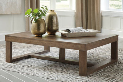 T471 - Coffee Table